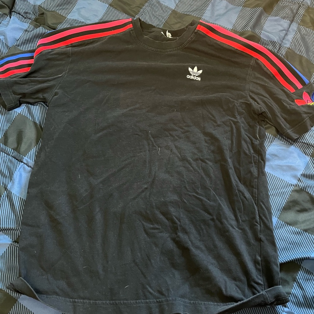 Adidas T-Shirt
